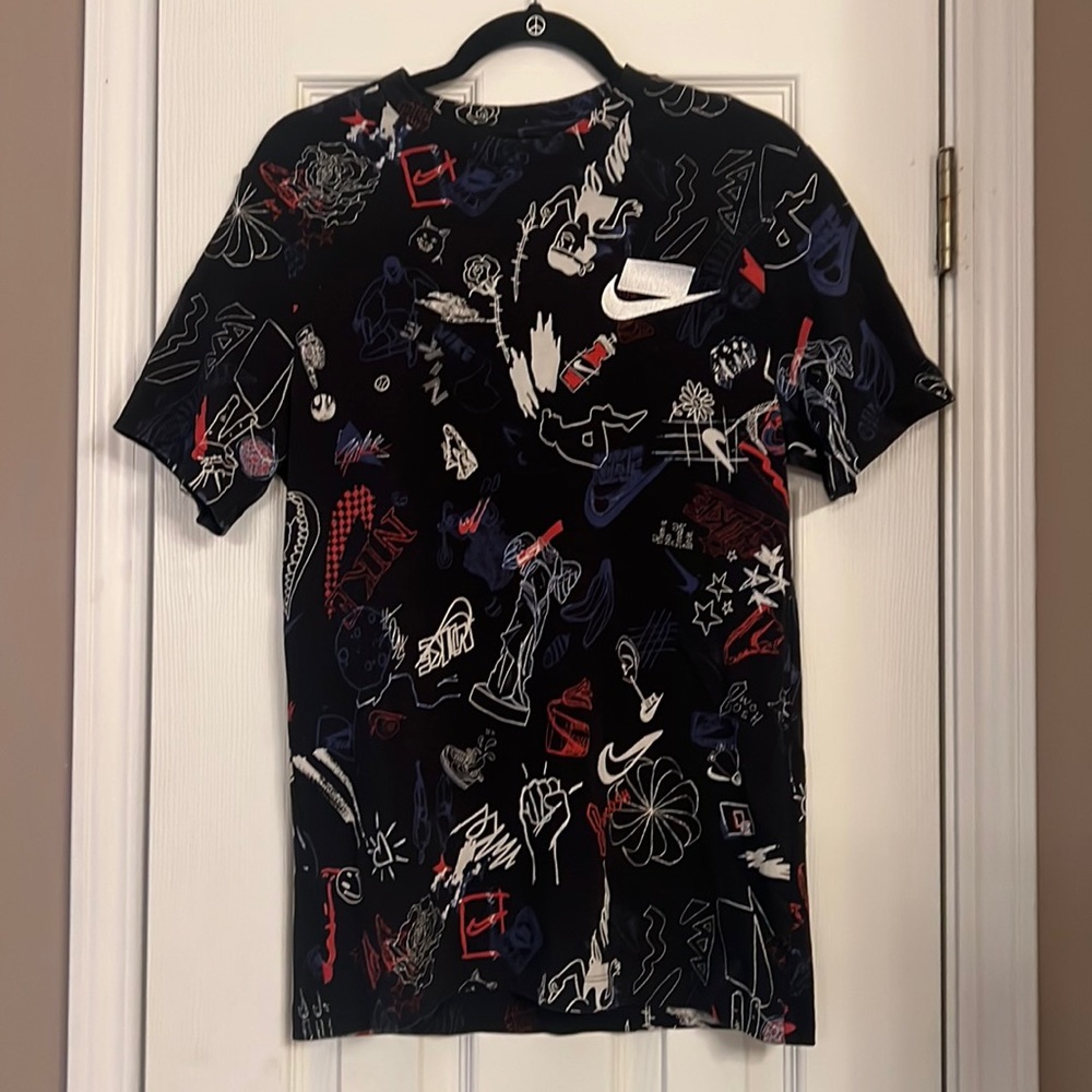 Men’s Limited Edition Nike Tee